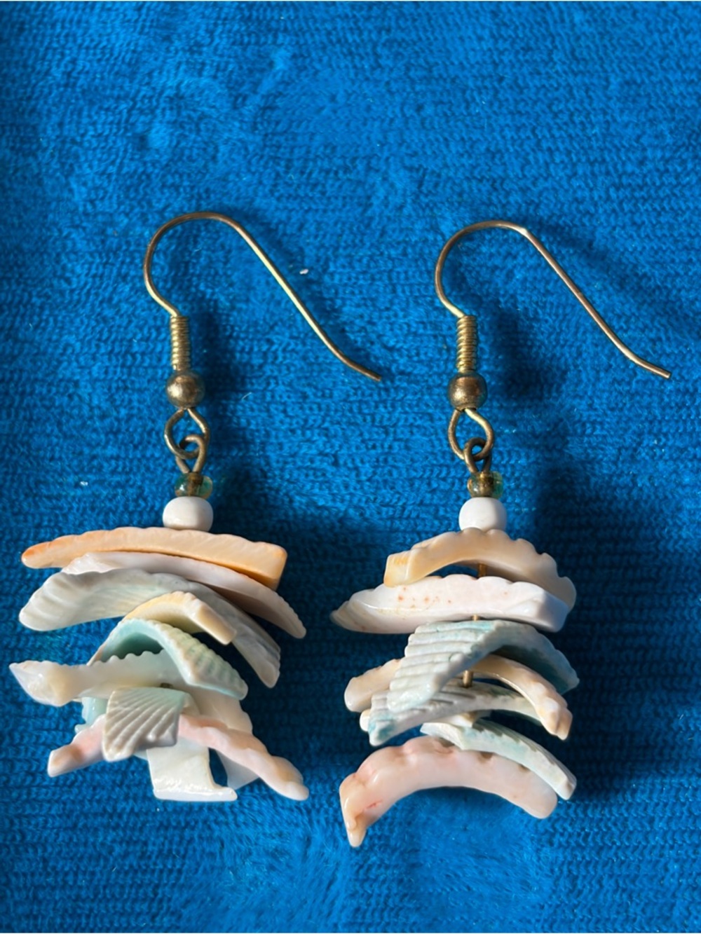 3/$30✨🐚Vintage Hand-Crafted Natural Sea Shell  Dangle Earrings - Coastal Boho🐚